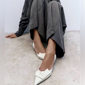 Zara Geo Bow White Pointed Toe Flats
